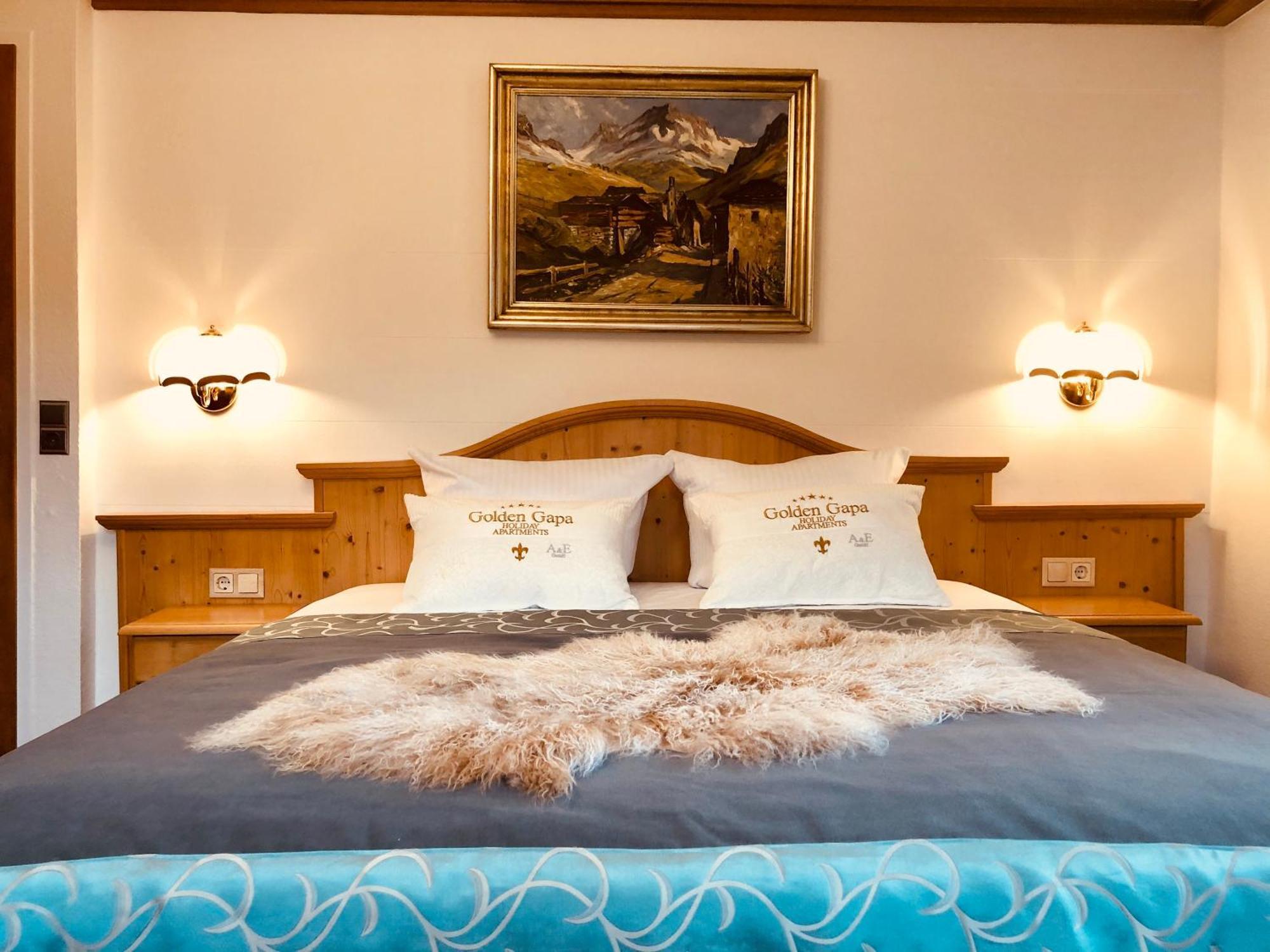 Golden Gapa "Gasthof Zum Lamm" Garmisch-Partenkirchen Exterior foto